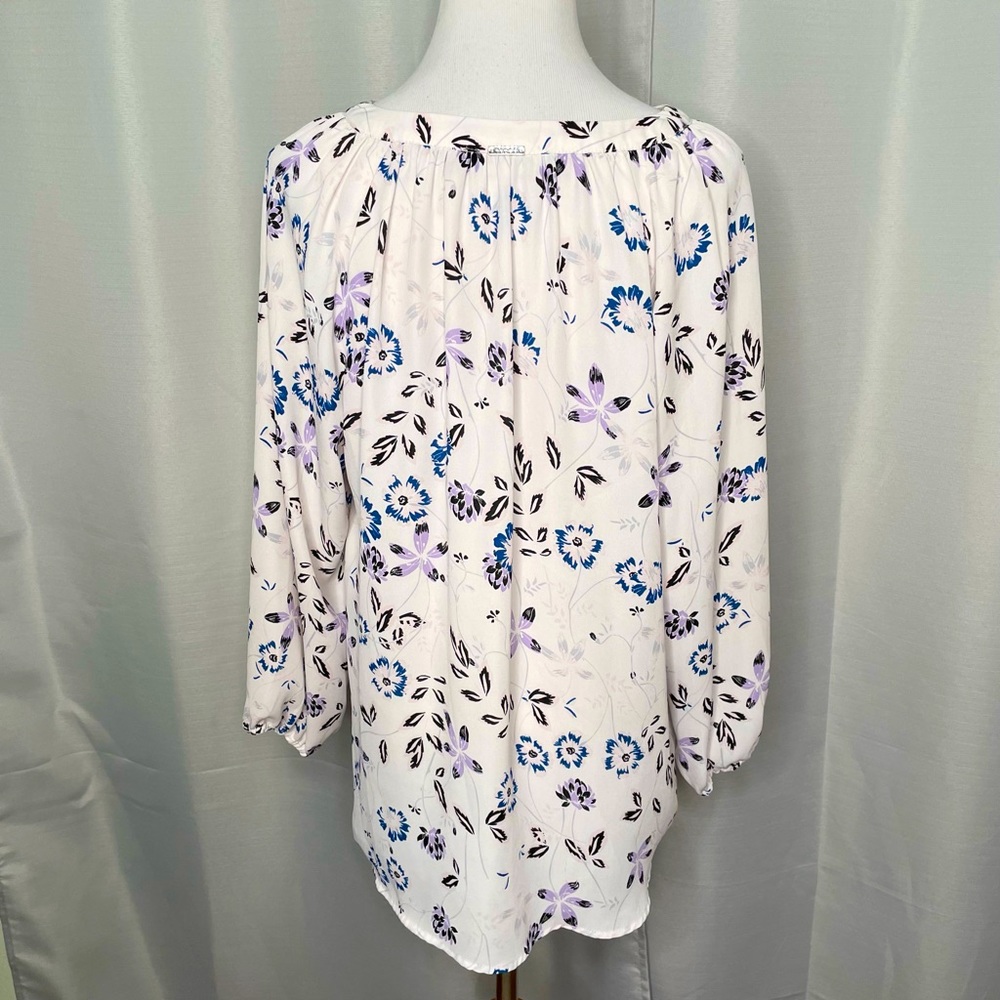 Ivanka Trump split neck blouse - Picture 2 of 7